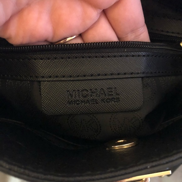 Michael Kors Black Handbag - Picture 5 of 8